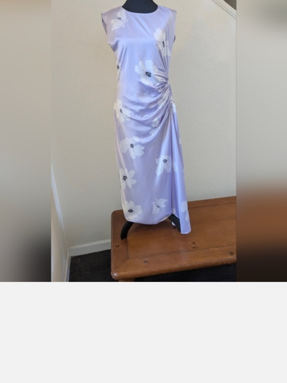 Ann Taylor Lavender Floral Ruched Midi Dress Size 4 Sleeveless Satin Look - Picture 6 of 6